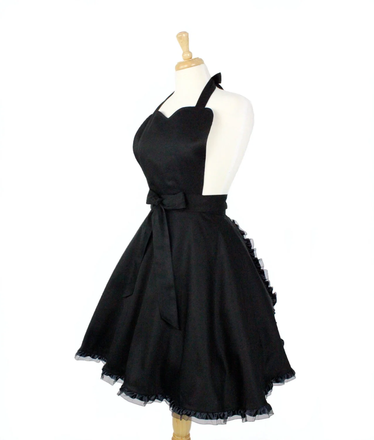 "Queen of Tarts" Black Ruffle Apron - Image 3