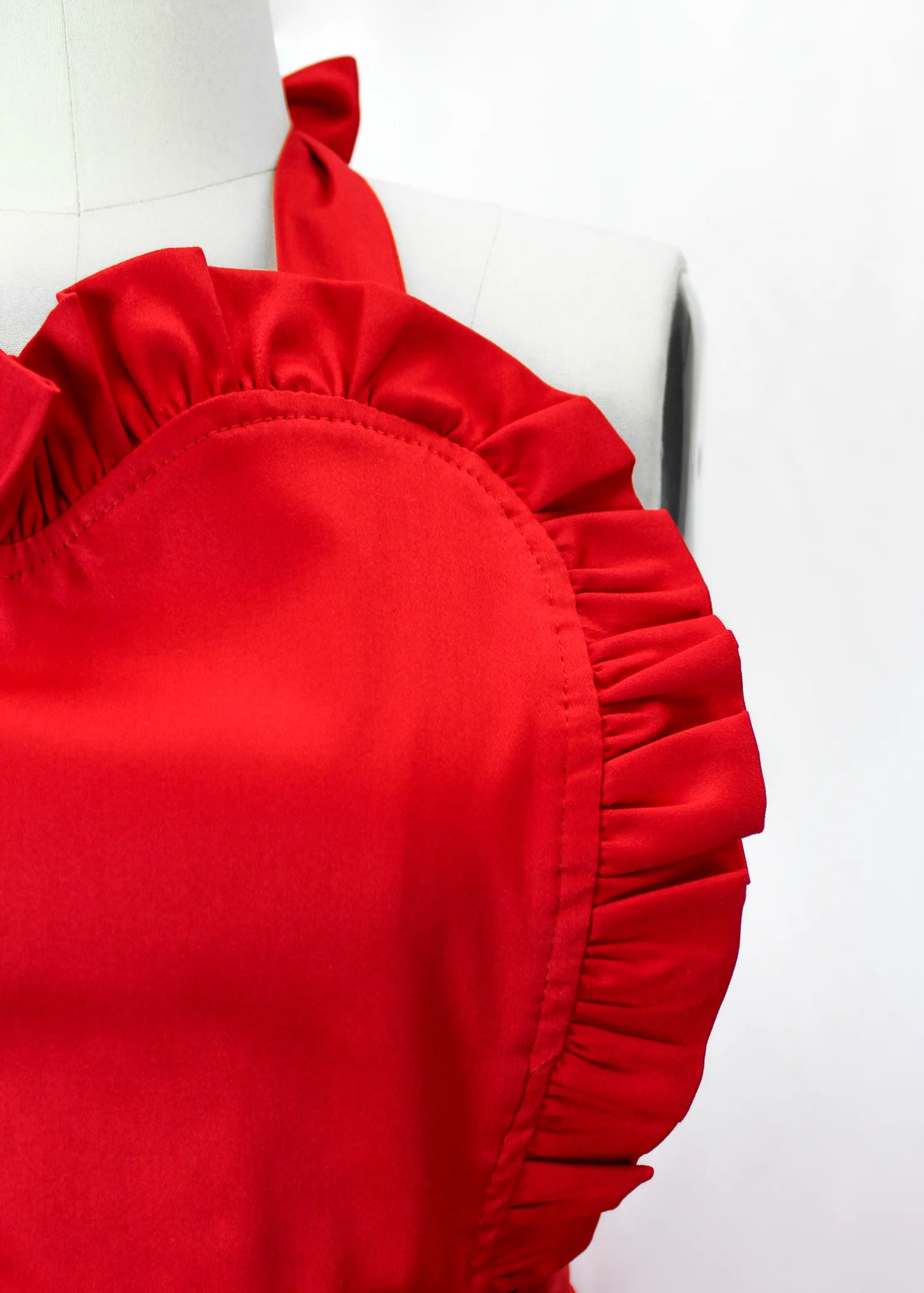 Bright Red Christmas Apron - Image 3