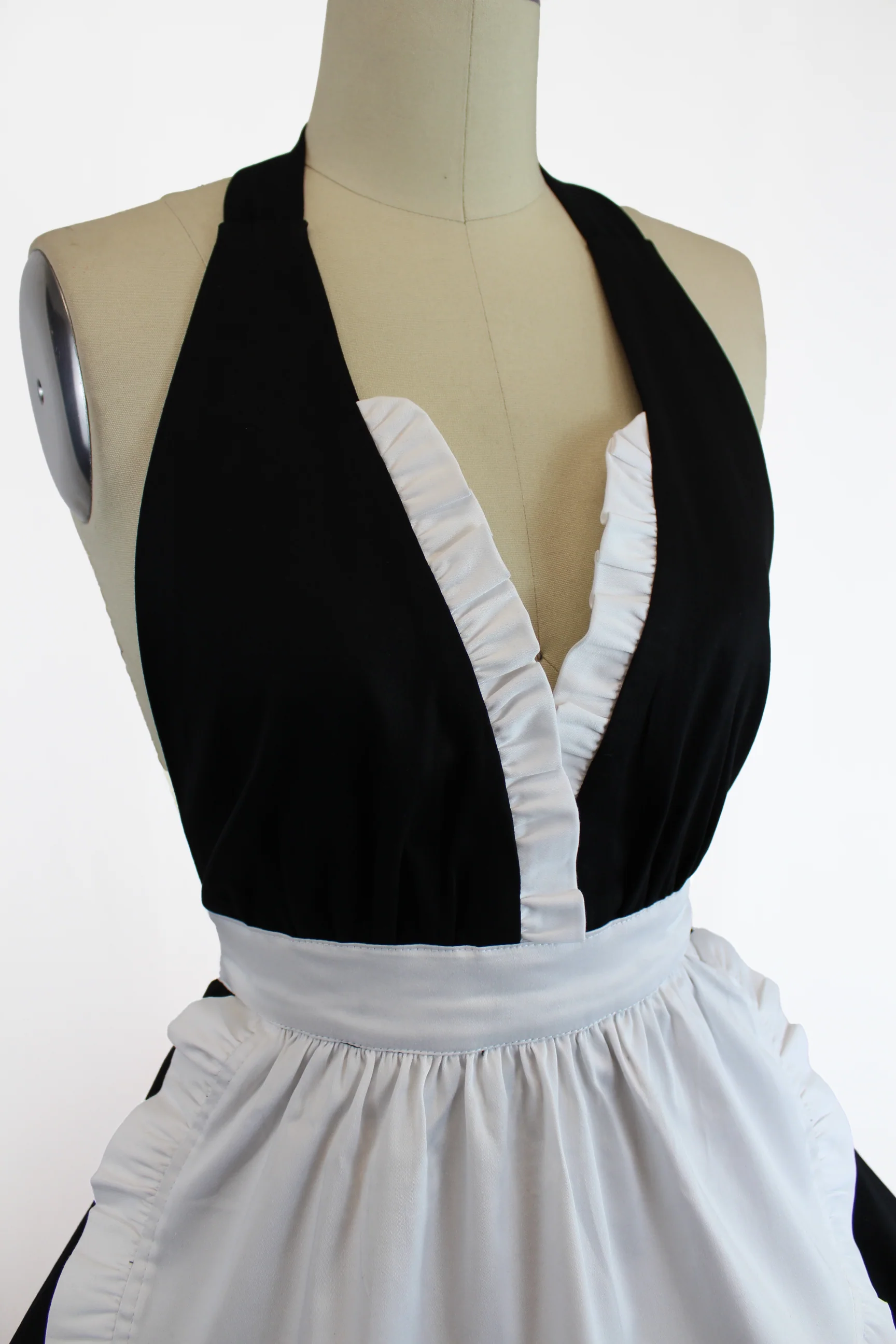 Black and White Sweet French Maid Hostess Vintage Inspire - Image 4